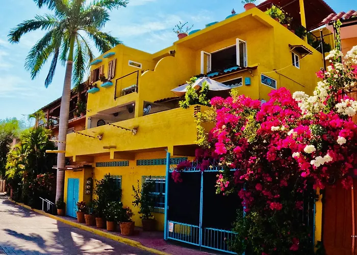 Sanka's Casita On Playa La Madera Near Centro * Zihuatanejo